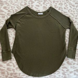 Aritzia TNA  Alder long sleeve waffle green